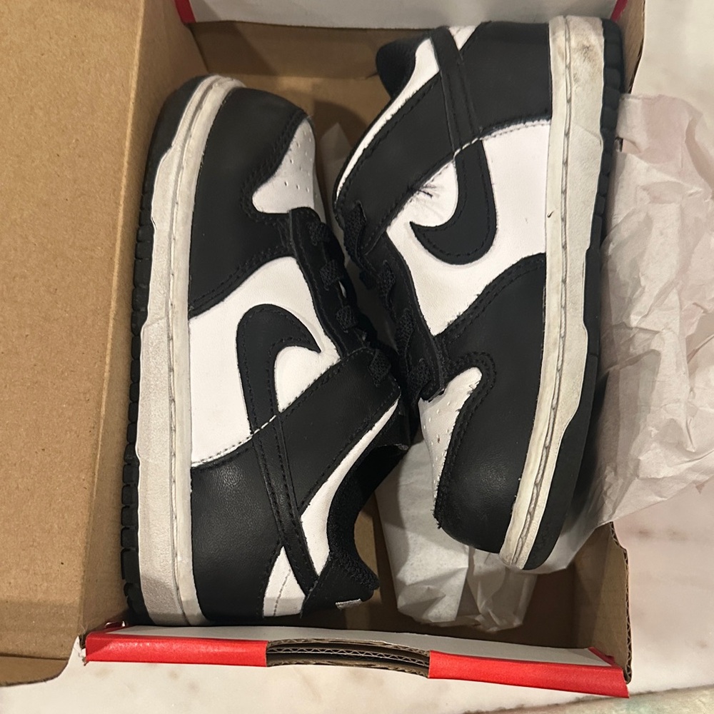 Nike Kids Black and White Sneakers